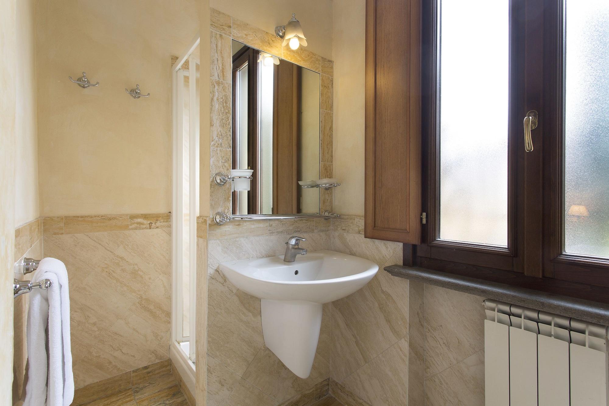 Hotel Teatro Pace Rome Exterior photo